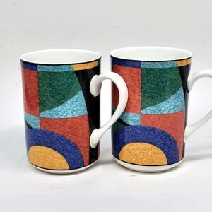 Victoria and Beale Accents 9019 Set Of 2 Vintage 4 3/8" Tall X 3" Diameter Mugs